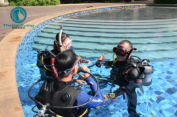 12/12正式上線！PADI 最新課程【休閑潛水員Resort Diver】 丨 一天拿證，潛遍全球